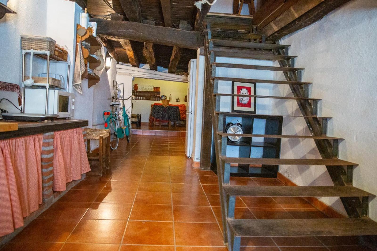 La Casita De La Corredera Lägenhet Candeleda Exteriör bild