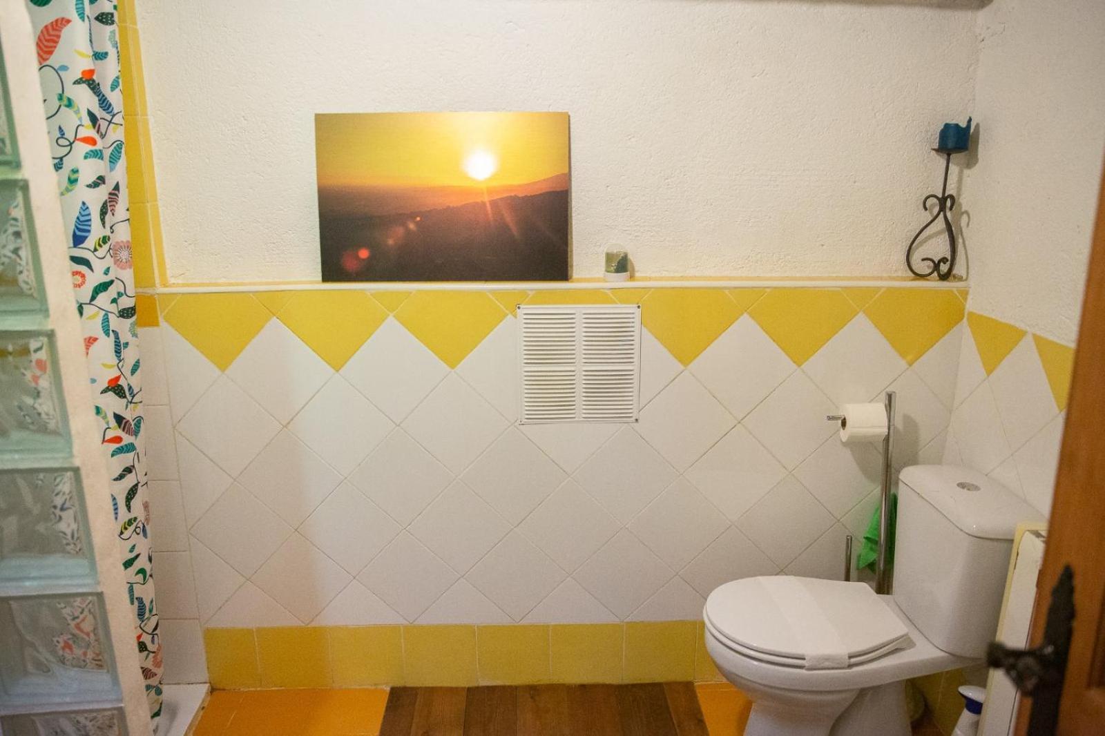 La Casita De La Corredera Lägenhet Candeleda Exteriör bild