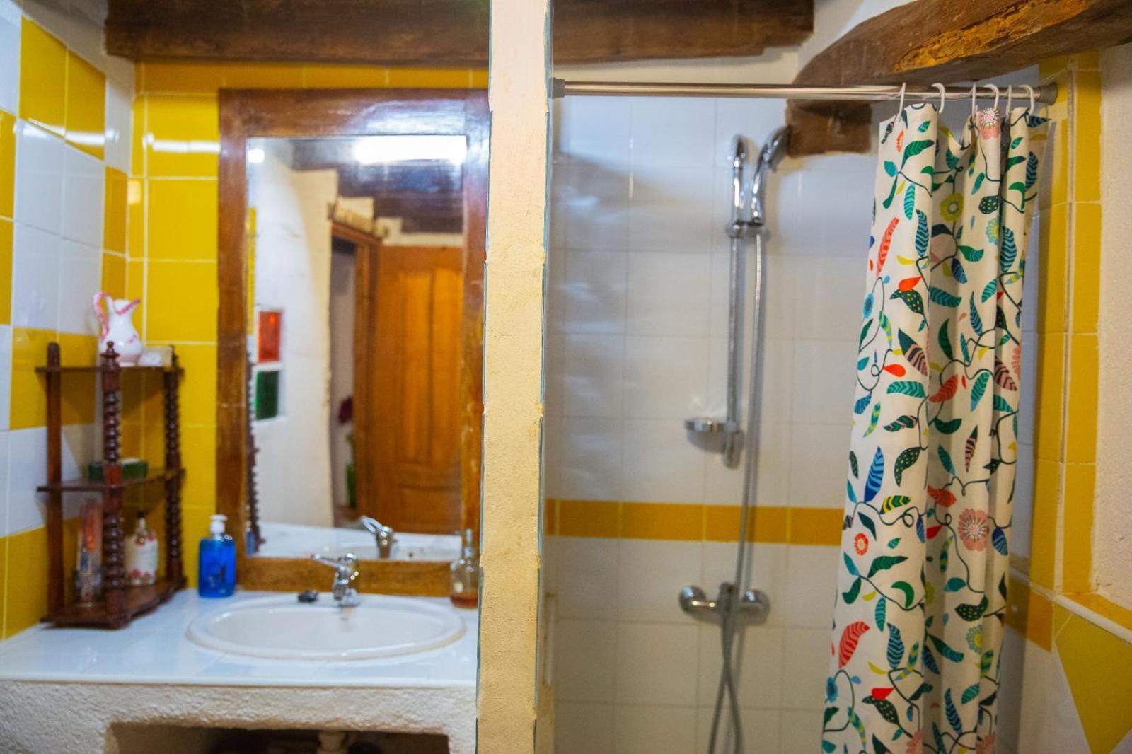 La Casita De La Corredera Lägenhet Candeleda Exteriör bild