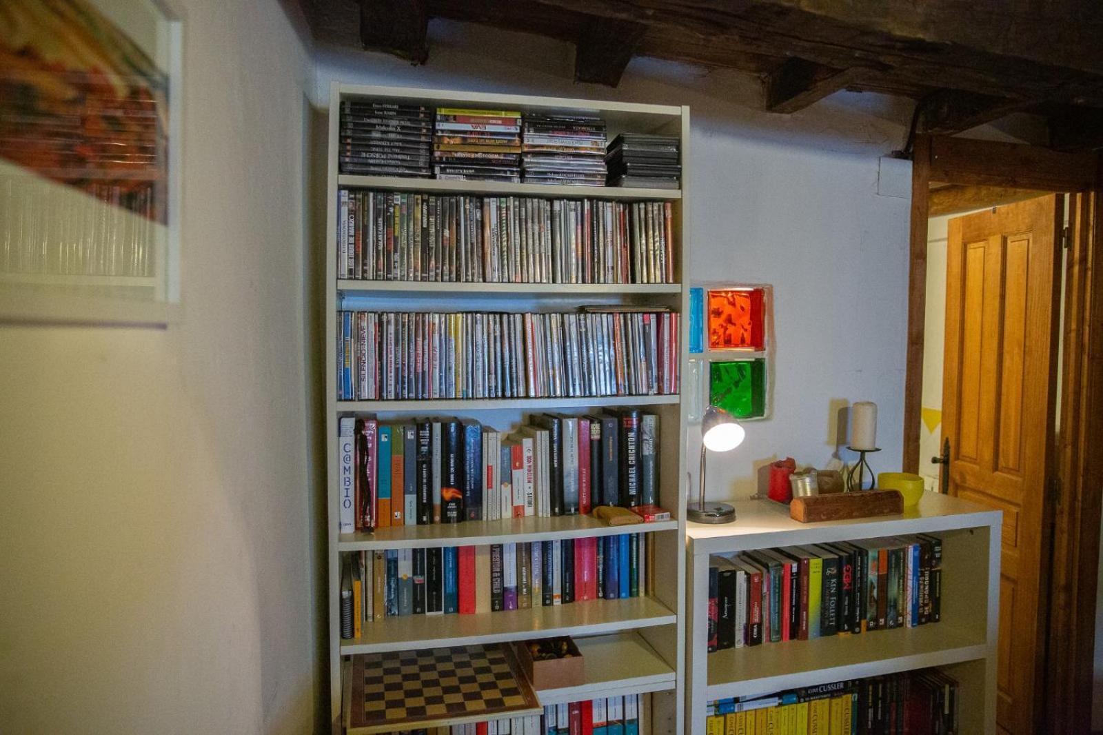 La Casita De La Corredera Lägenhet Candeleda Exteriör bild