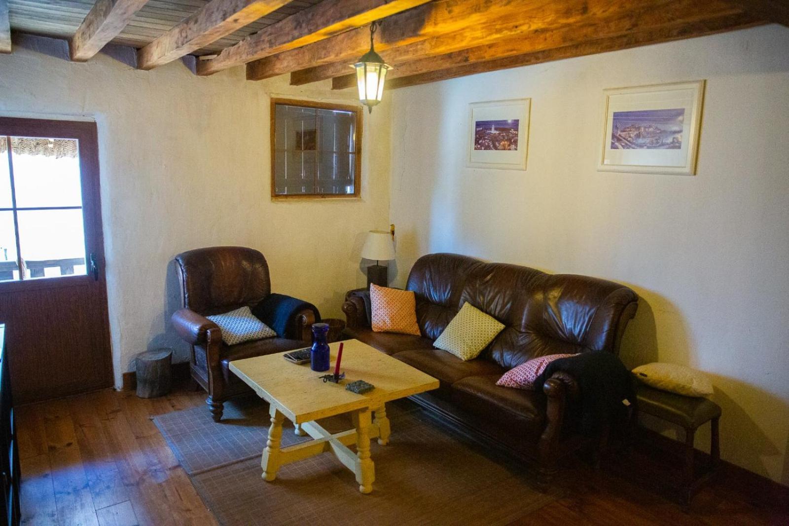 La Casita De La Corredera Lägenhet Candeleda Exteriör bild